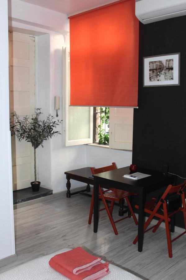 Little Sicily Apartment Катания Екстериор снимка