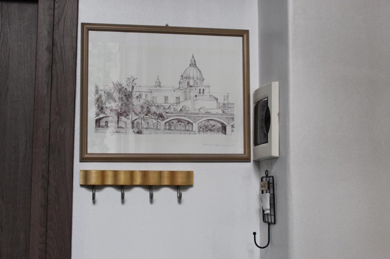 Little Sicily Apartment Катания Екстериор снимка