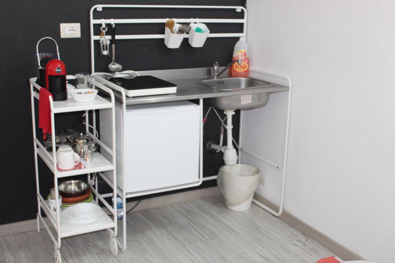 Little Sicily Apartment Катания Екстериор снимка
